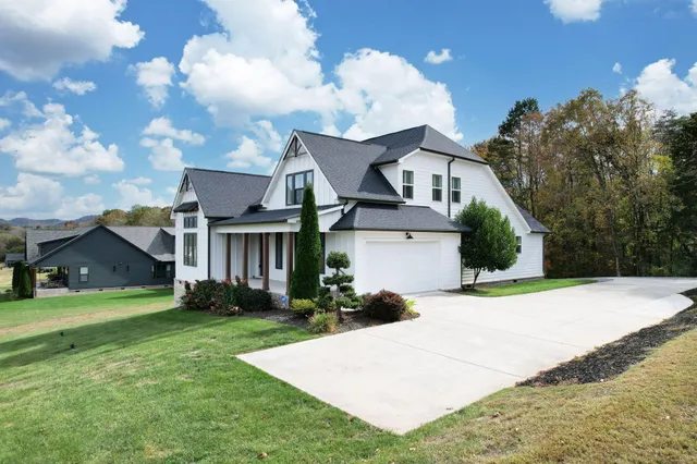 $625,000 | 7407 Pond View, Harrison, TN 37341