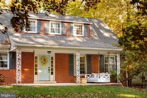 $670,000 | 37 Paxon Drive, Wilmington, DE 19803