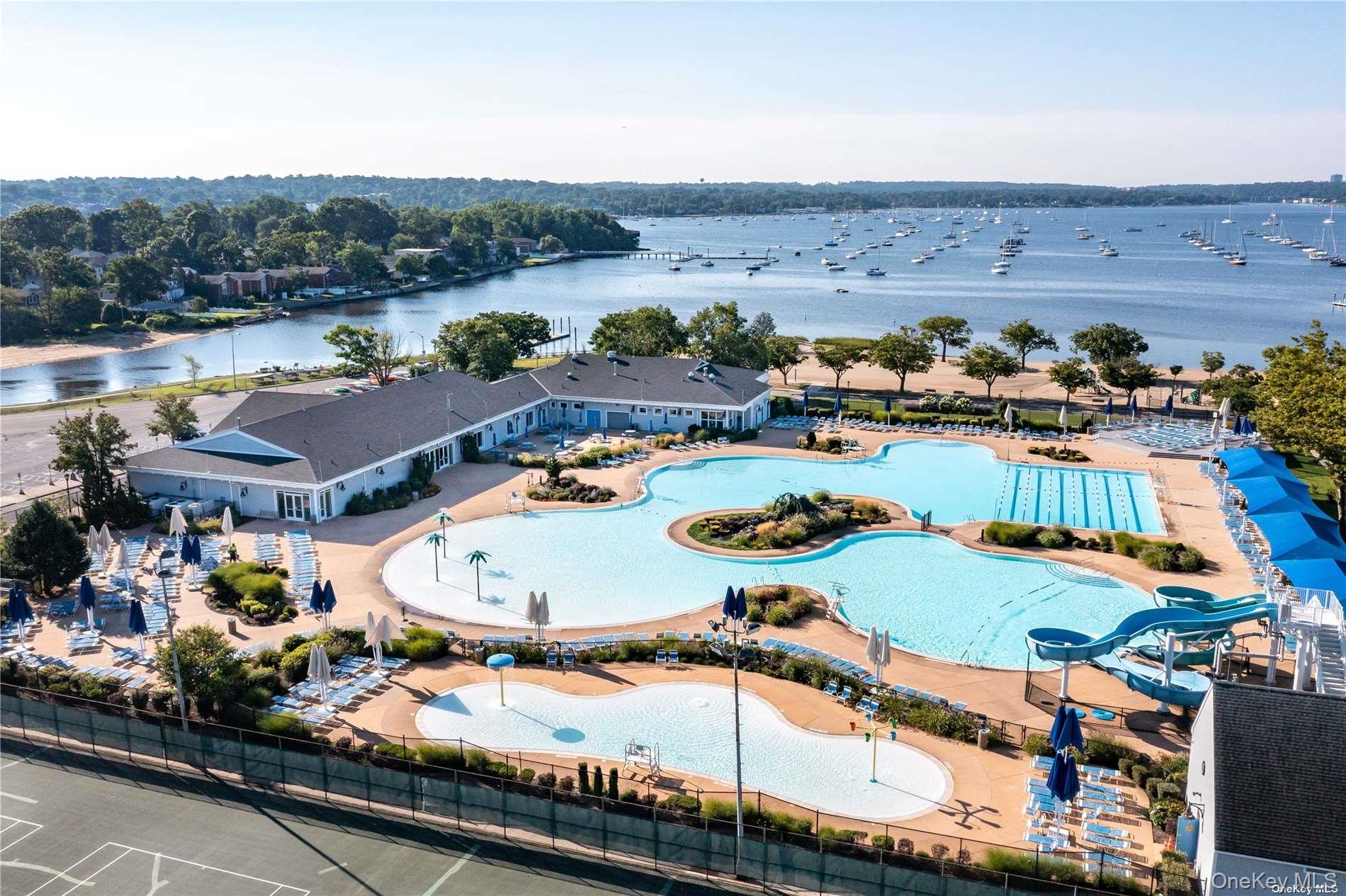 59 B Hickory Road Port Washington, NY 11050 - Photo 19 of 27