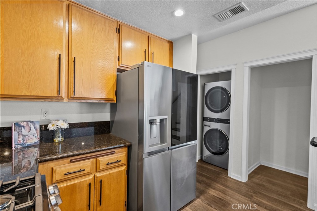 25511 Schubert Circle, Unit 142B Stevenson Ranch, CA 91381 - Photo 13 of 47