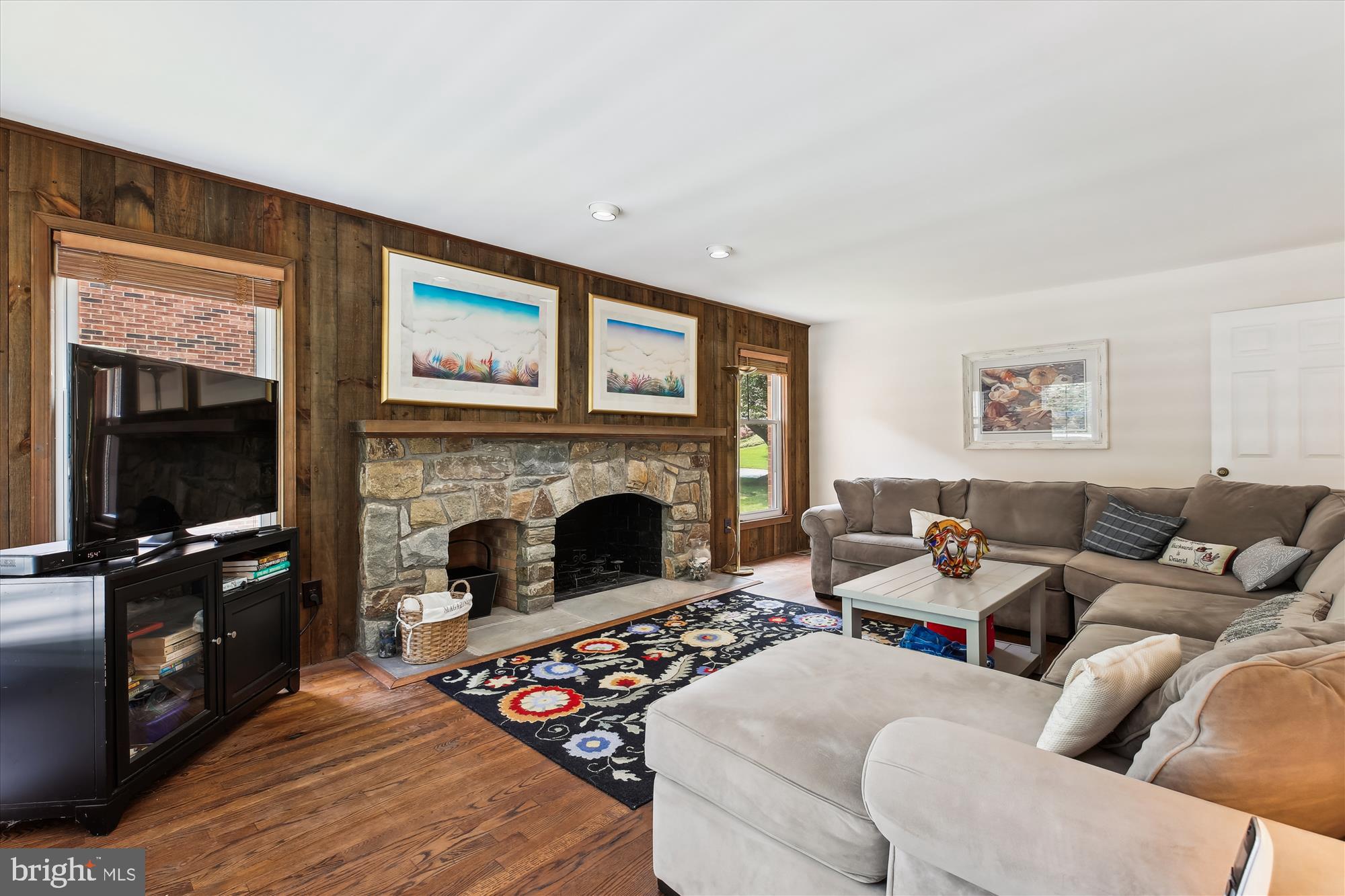 9417 Reach Road Potomac, MD 20854 - Photo 12 of 67 Family Room
