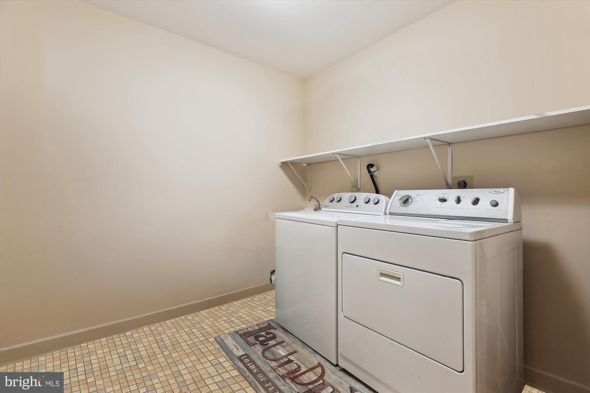 9417 Reach Road Potomac, MD 20854 - Photo 40 of 67 Washer/Dryer