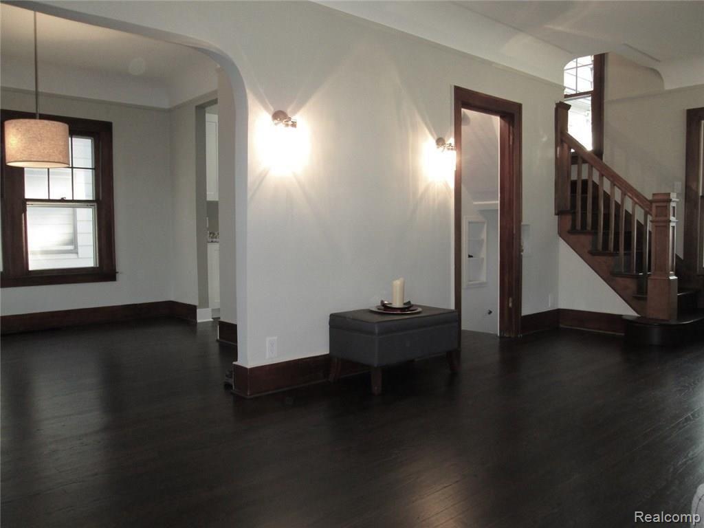 2685 Cumberland Road Berkley, MI 48072 - Photo 13 of 37 cum-lr6.jpg