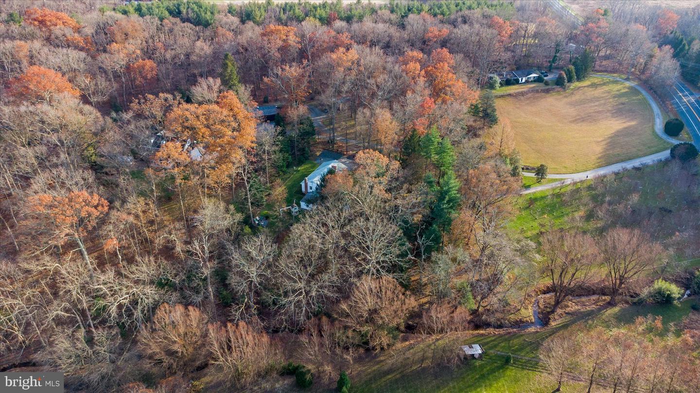 14629 Hanover Pike Upperco, MD 21155 - Photo 4 of 38 a view of a yard