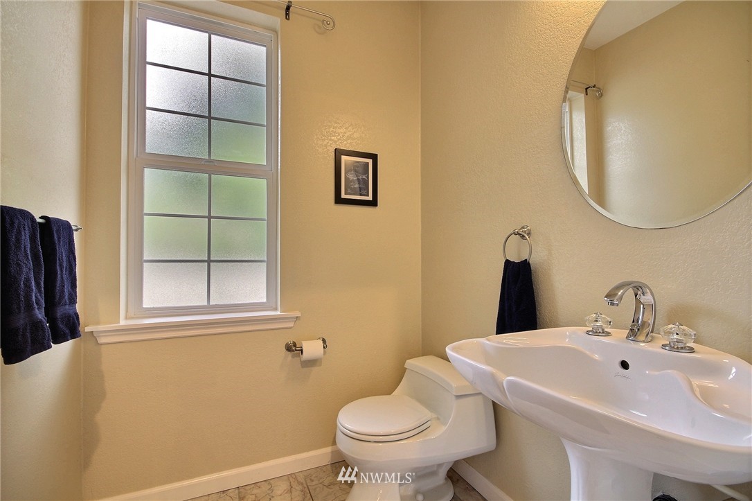 19139 Southeast 213th Street Renton, WA 98058 - Photo 18 of 25 Gallery Image 18