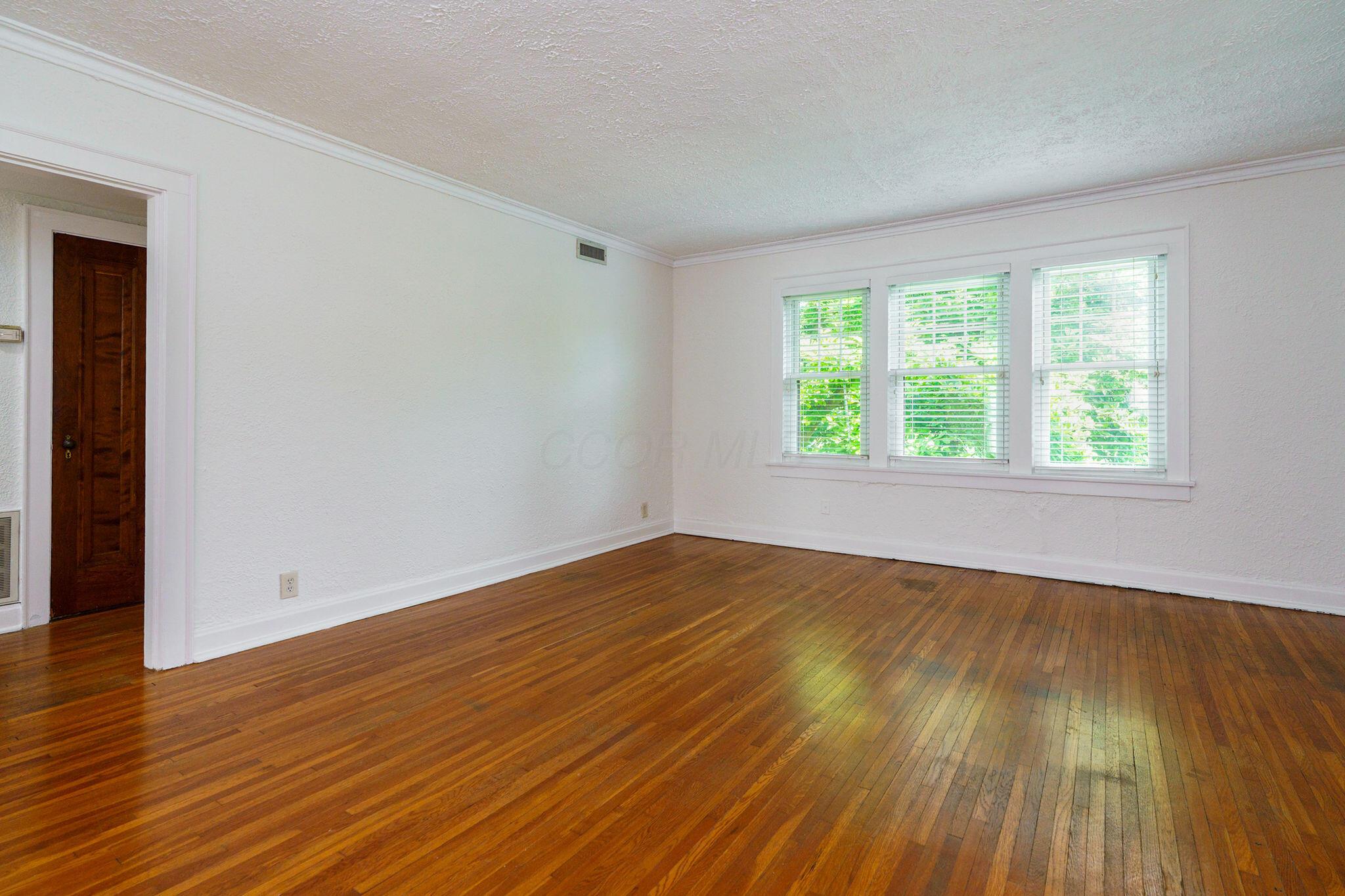 2229 Coventry Road, Unit 4 Columbus, OH 43221 - Photo 14 of 30