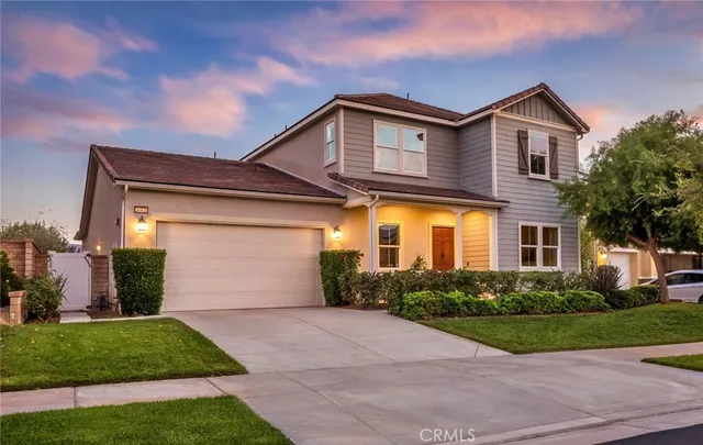 $1,249,000 | 26420 Township Street, Saugus, CA 91350