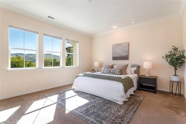 $1,249,000 | 26420 Township Street, Saugus, CA 91350