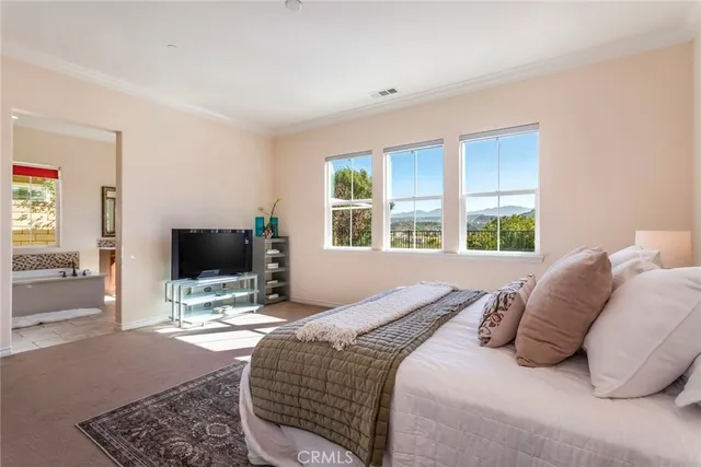 $1,249,000 | 26420 Township Street, Saugus, CA 91350