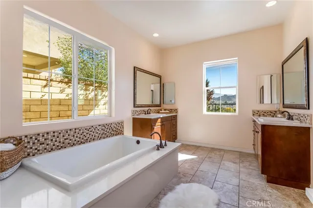 $1,249,000 | 26420 Township Street, Saugus, CA 91350