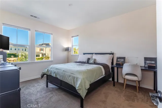 $1,249,000 | 26420 Township Street, Saugus, CA 91350