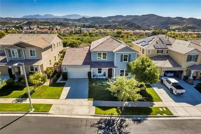 $1,249,000 | 26420 Township Street, Saugus, CA 91350