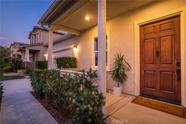 $1,249,000 | 26420 Township Street, Saugus, CA 91350