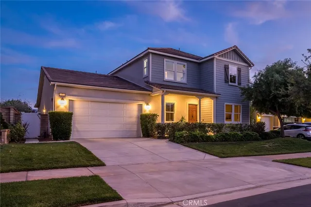 $1,249,000 | 26420 Township Street, Saugus, CA 91350
