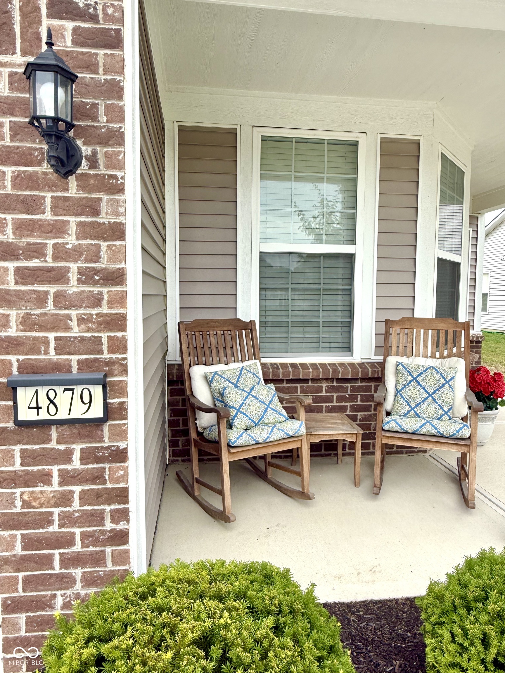 4879 Larkspur Drive Plainfield, IN 46168 - Photo 2 of 13