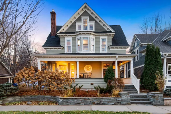 $850,000 | 1715 West 31st Street, Minneapolis, MN 55408