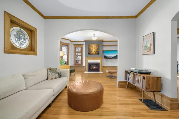 $850,000 | 1715 West 31st Street, Minneapolis, MN 55408