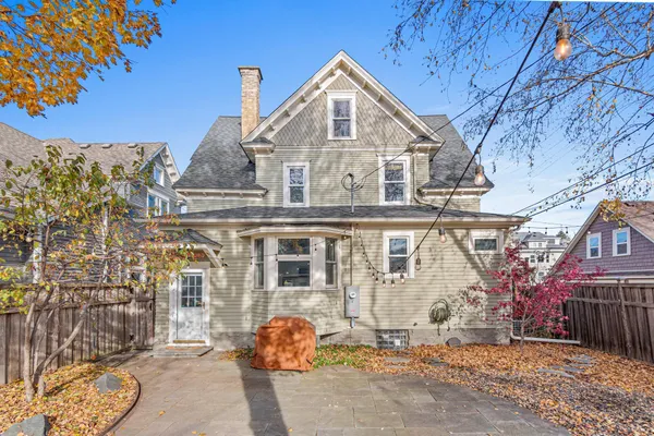 $850,000 | 1715 West 31st Street, Minneapolis, MN 55408