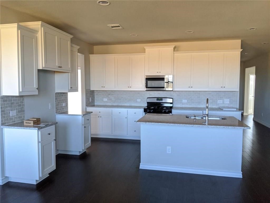 1413 Itzel Bend Leander, TX 78641 - Photo 8 of 26