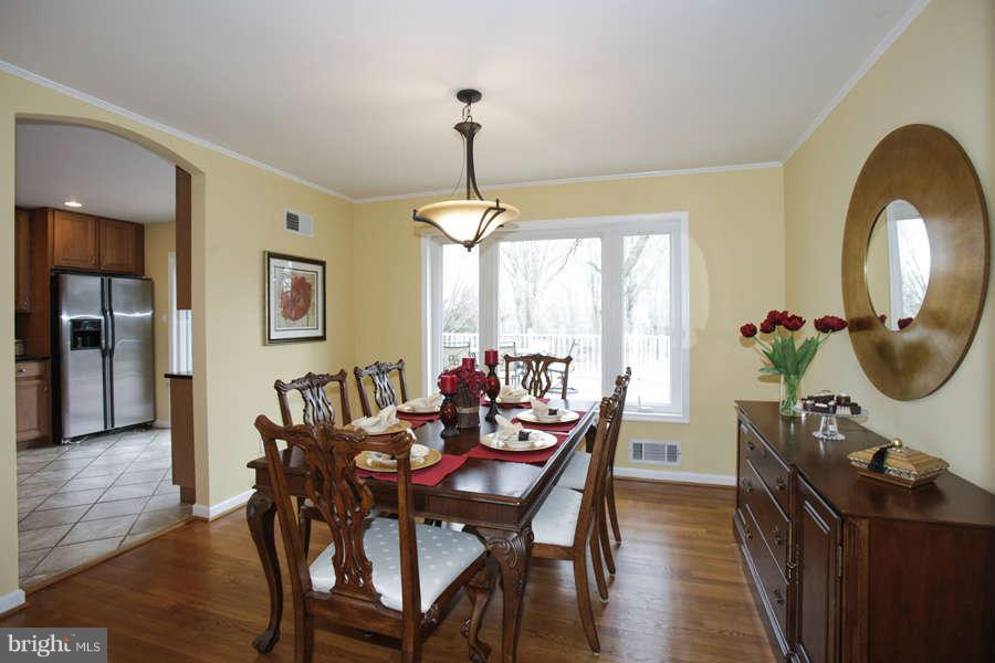 13512 Glen Mill Road Rockville, MD 20850 - Photo 7 of 22 Dining Room