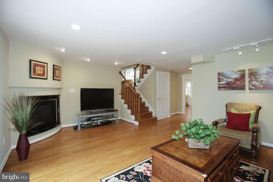 13512 Glen Mill Road Rockville, MD 20850 - Photo 10 of 22 Family Room