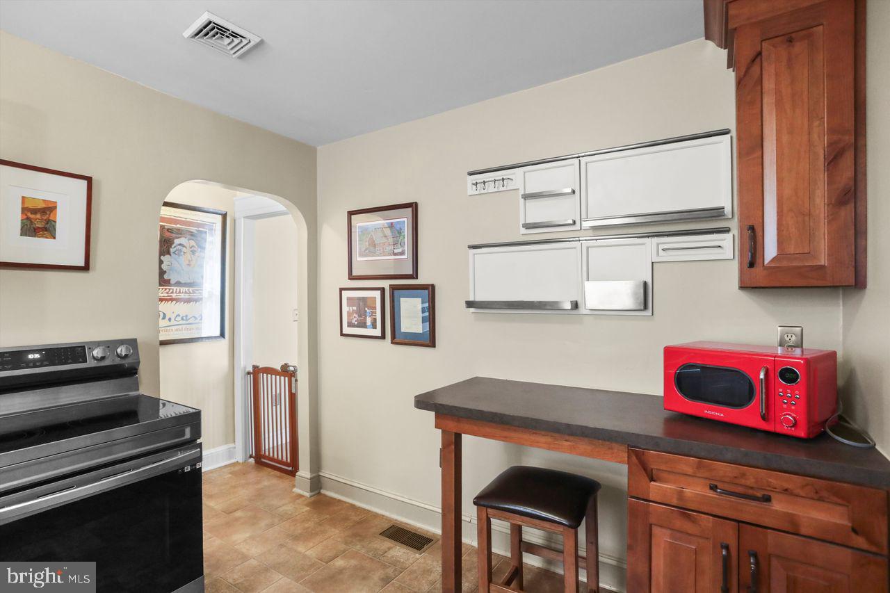 833 Arlington Road York, PA 17403 - Photo 9 of 25 Charming remodeled kitchen with modern touches.