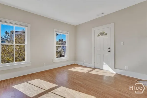 $2,200 | 218 West Anderson Street, Unit UPPR, Savannah, GA 31401