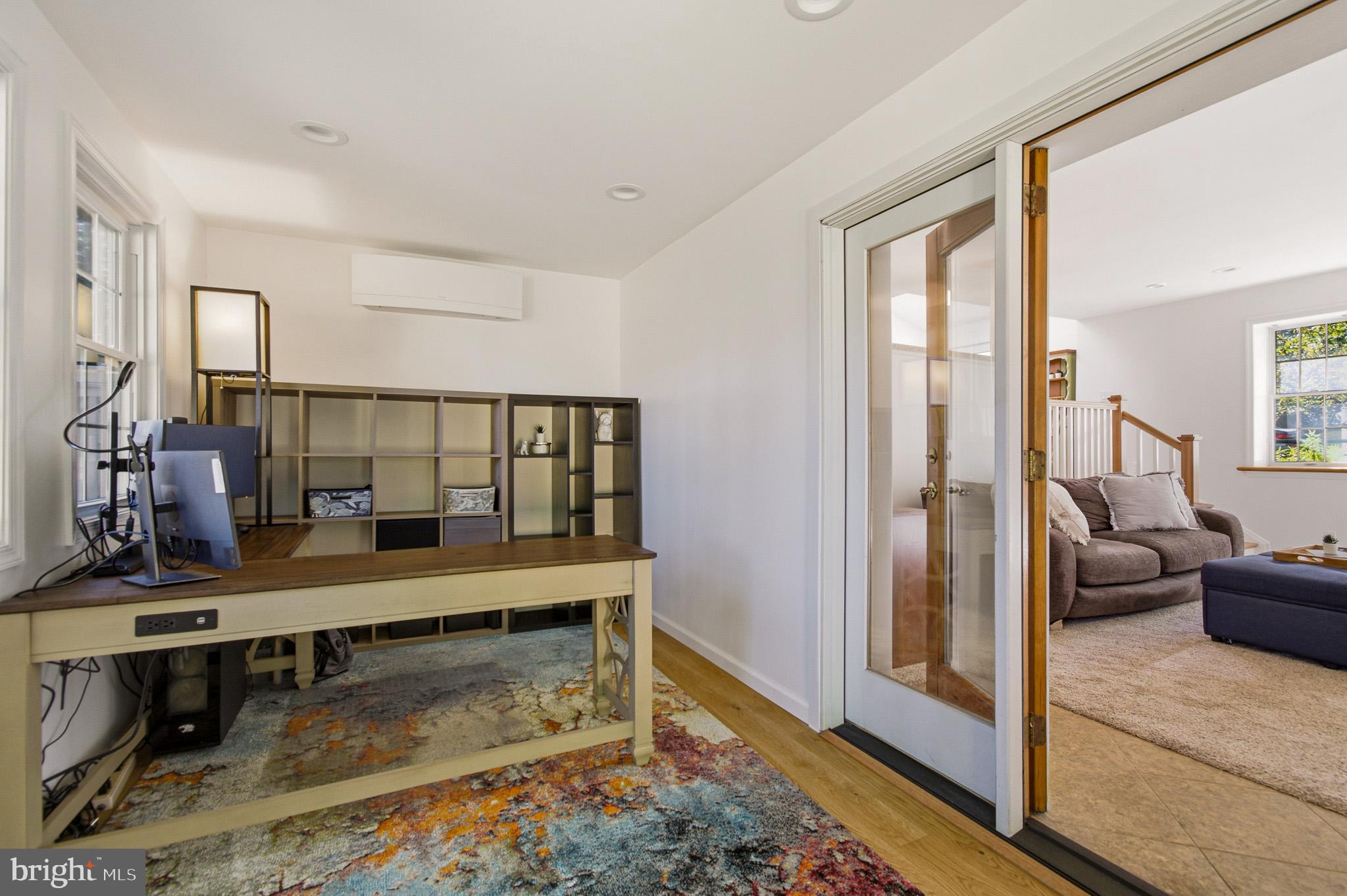 1016 Carrs Road Annapolis, MD 21403 - Photo 29 of 42 a view of a living room