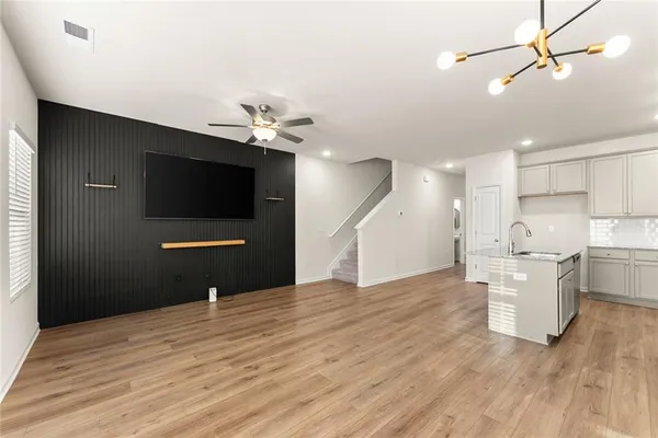 $2,250 | 76 Regent Park, Hoschton, GA 30548