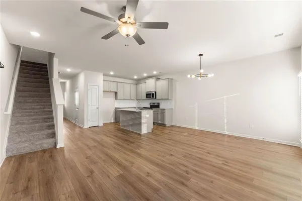 $2,250 | 76 Regent Park, Hoschton, GA 30548