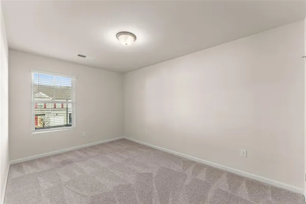 $2,250 | 76 Regent Park, Hoschton, GA 30548