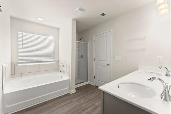 $2,250 | 76 Regent Park, Hoschton, GA 30548