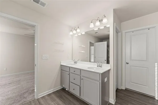 $2,250 | 76 Regent Park, Hoschton, GA 30548