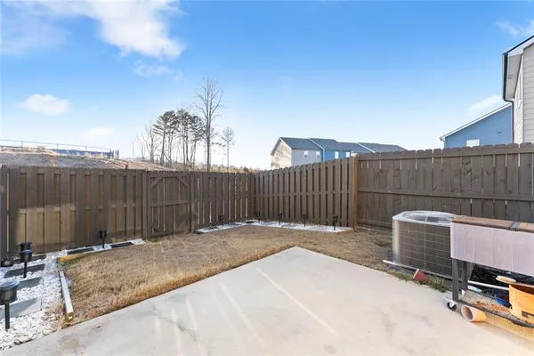 $2,250 | 76 Regent Park, Hoschton, GA 30548