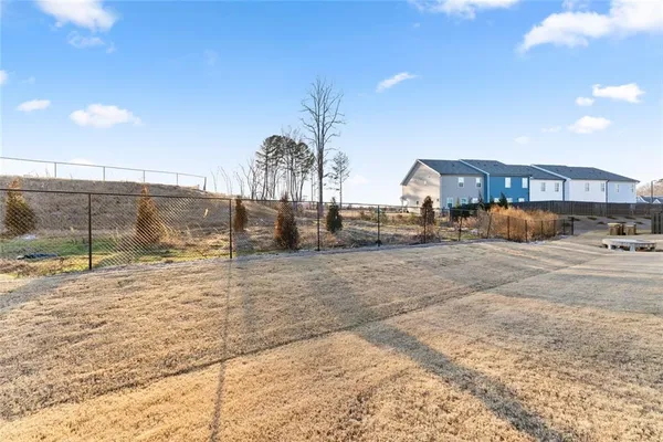 $2,250 | 76 Regent Park, Hoschton, GA 30548