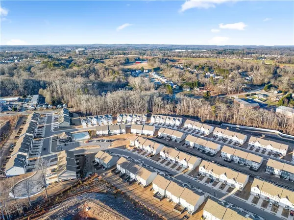 $2,250 | 76 Regent Park, Hoschton, GA 30548