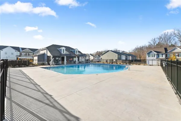 $2,250 | 76 Regent Park, Hoschton, GA 30548
