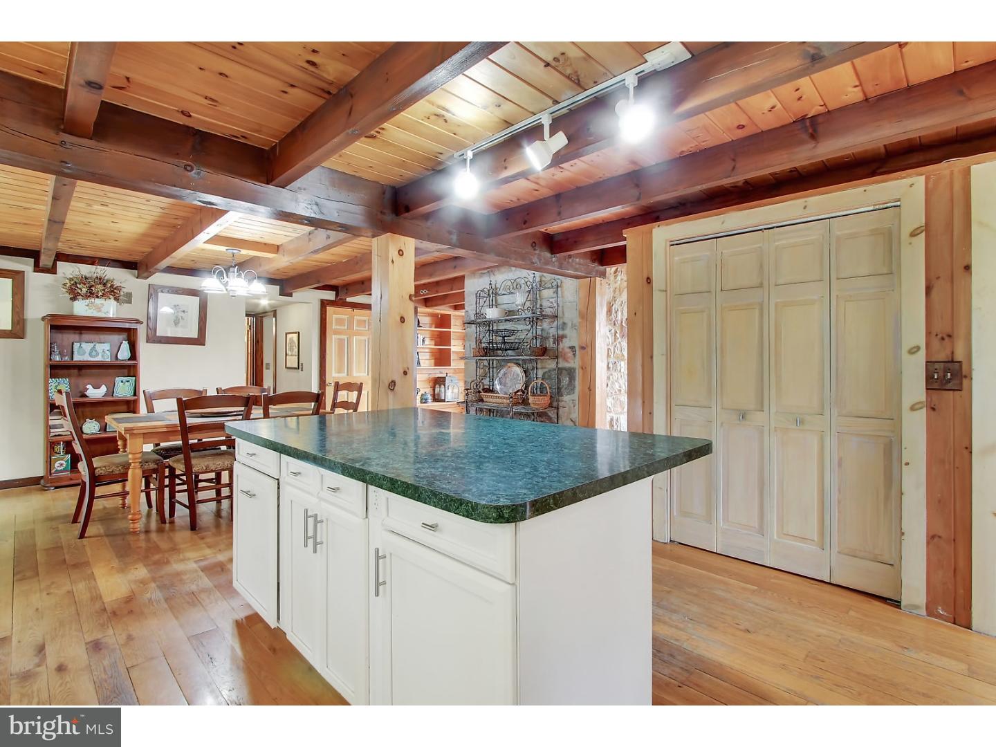 1181 Long Ln Road Kutztown, PA 19530 - Photo 6 of 25 Kitchen