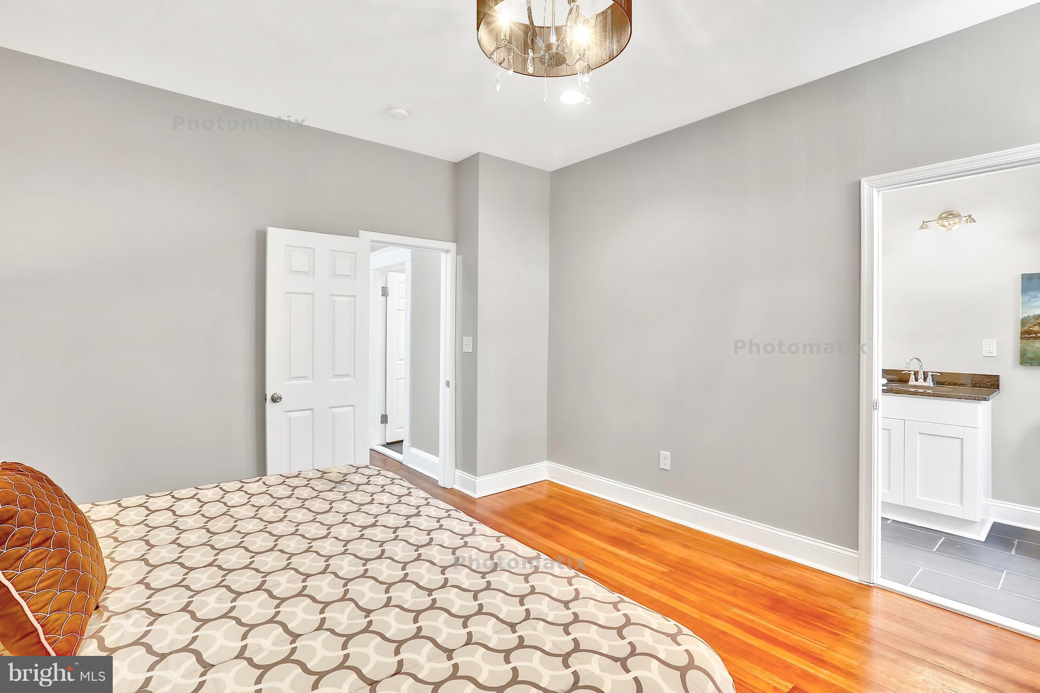 4210 Falls Road Baltimore, MD 21211 - Photo 14 of 27 Bedroom (Master)