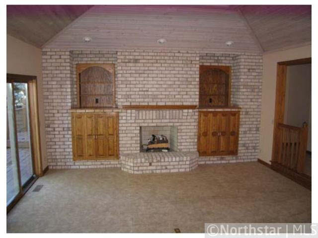 7195 Birchview Road Maple Grove, MN 55369 - Photo 10 of 18 Gallery Image 10
