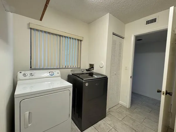 $2,200 | 15235 Lakes Of Delray Boulevard, Delray Beach, FL 33484