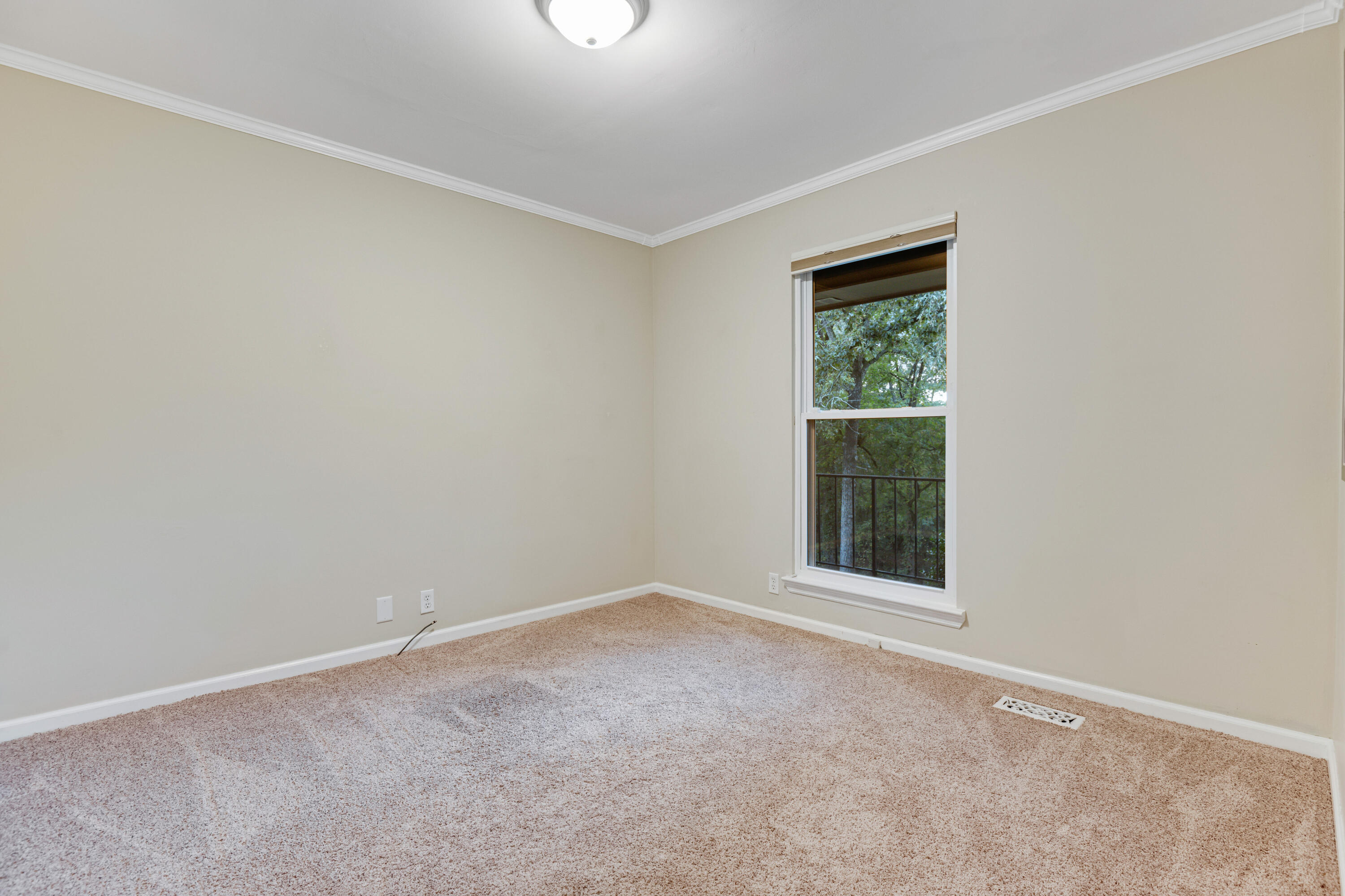 3929 Hamill Road Hixson, TN 37343 - Photo 14 of 19 KAE_3277-new