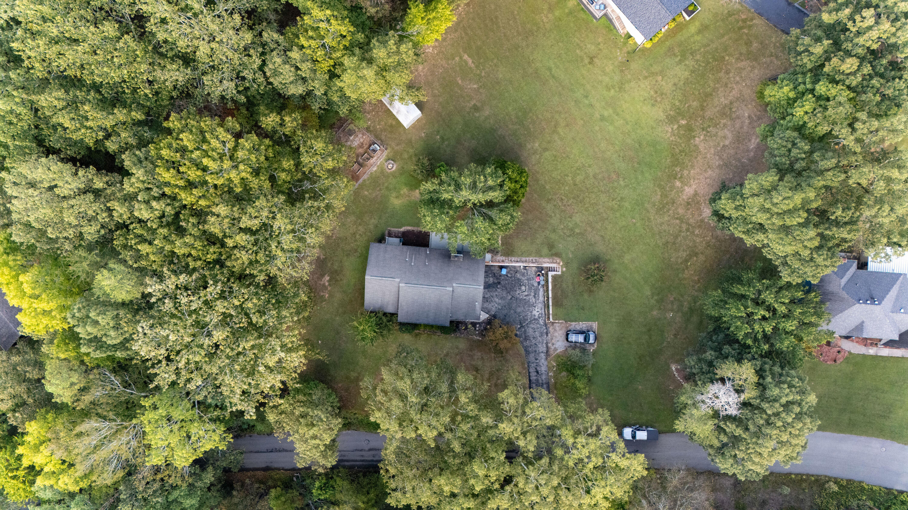 3929 Hamill Road Hixson, TN 37343 - Photo 3 of 19 DJI_20250923185412_0508_D