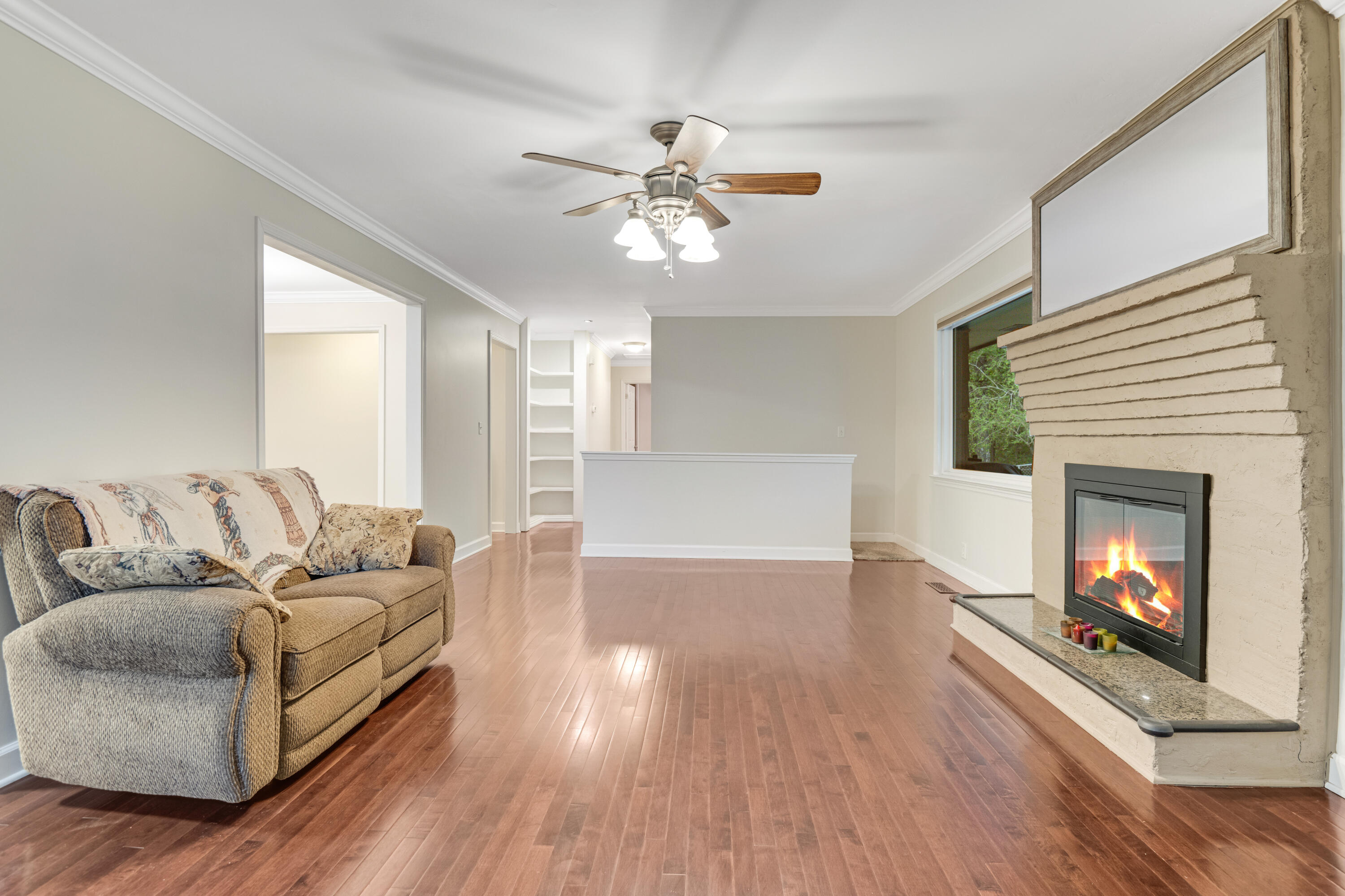 3929 Hamill Road Hixson, TN 37343 - Photo 5 of 19 KAE_3242-new