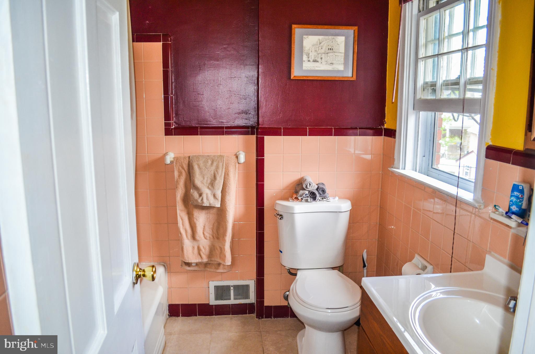 913 Providence Road Springfield, PA 19064 - Photo 22 of 24