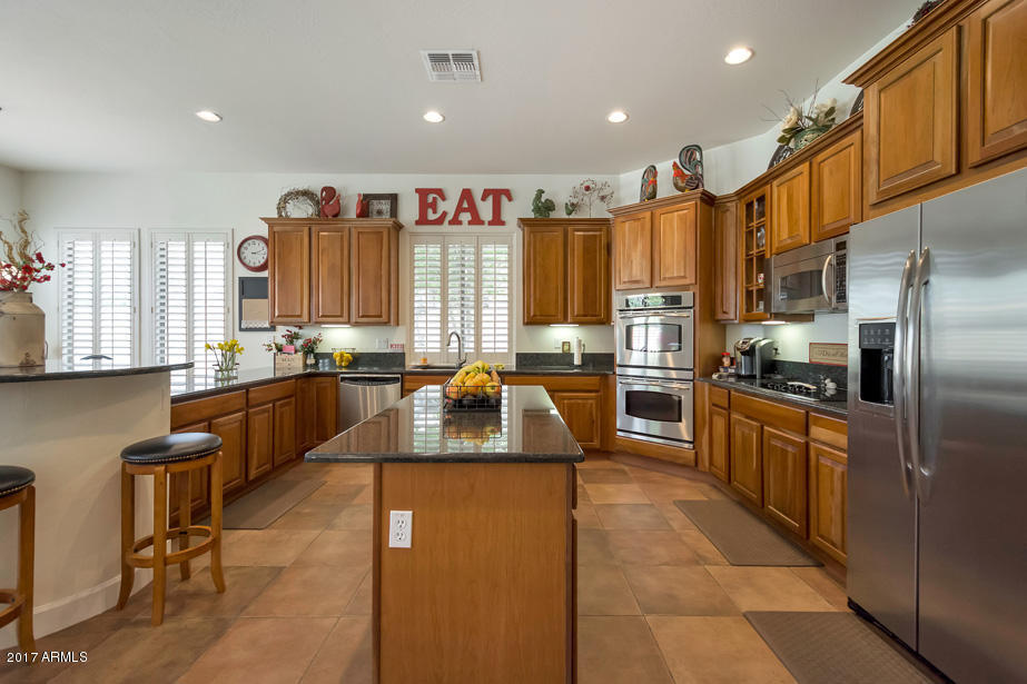 4614 West Summerside Road Laveen, AZ 85339 - Photo 6 of 27 Kitchen 1