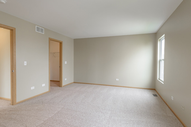 555 Wynbrooke Road Romeoville, IL 60446 - Photo 14 of 24 Gallery Image 14