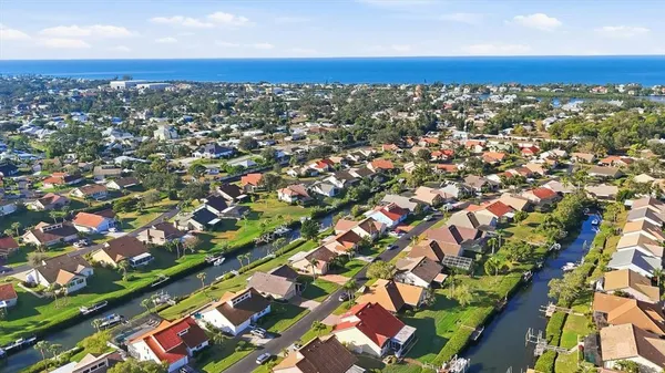 $669,900 | 139 Inlets Boulevard, Unit 139, Nokomis, FL 34275