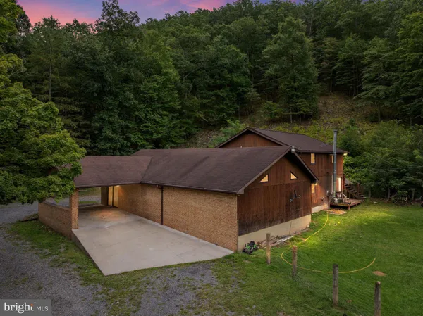 $399,000 | 6980 Highway 55, Moorefield, WV 26836