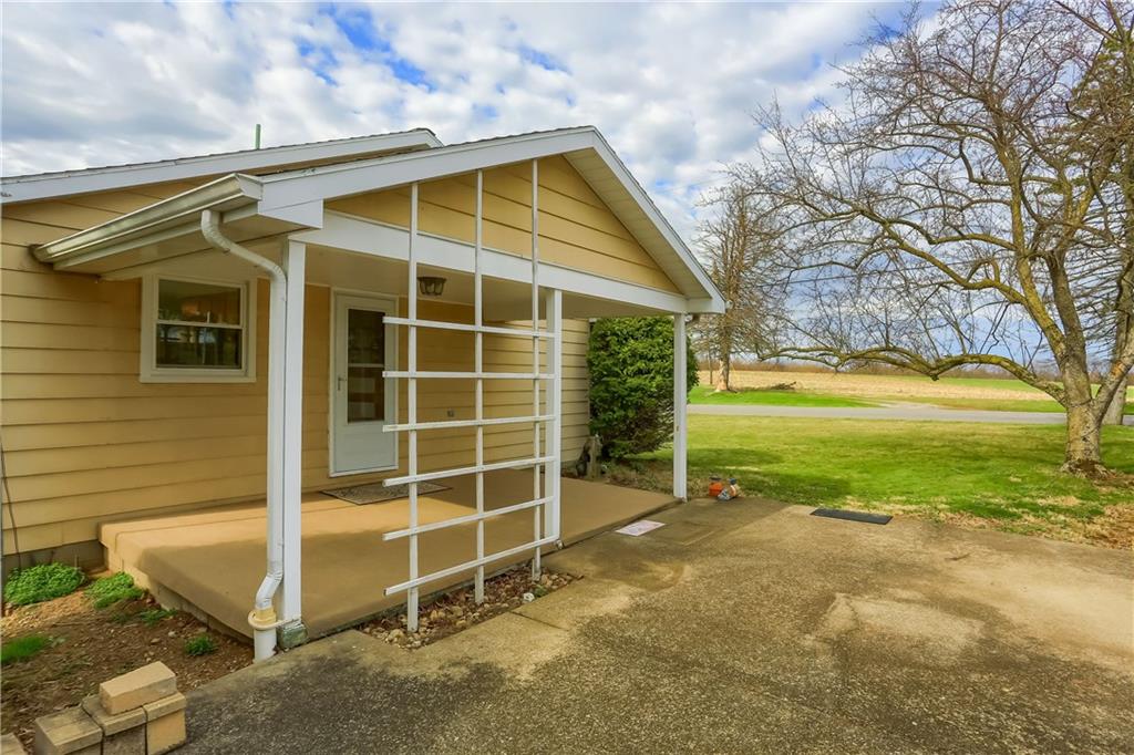 101 Householder Road New Brighton, PA 15066 - Photo 2 of 25 Gallery Image 2